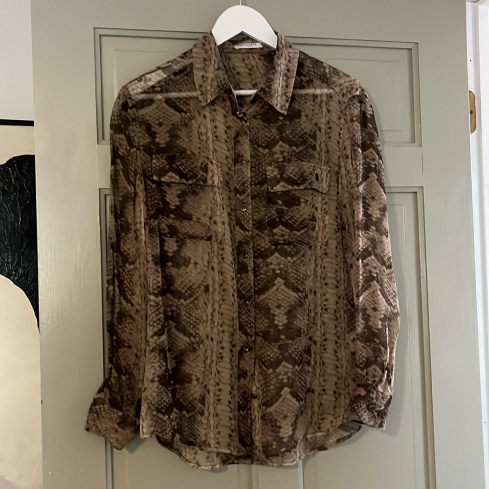 equipment silk sheer snakeskin blouse size small